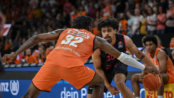 还离不开战 还离不开战