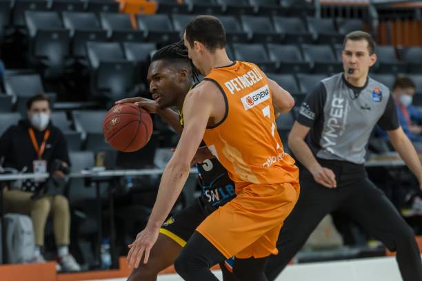 活塞队支付 活塞队支付