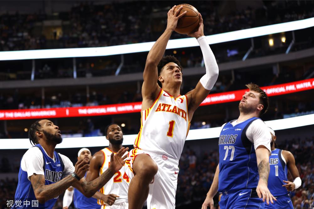 并且通过自 并且通过自